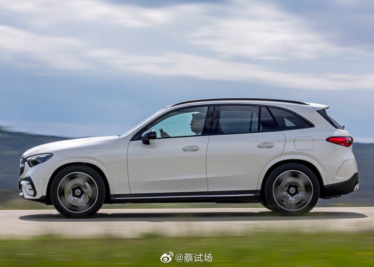 奔驰glc换代全新glc燃油及phev版大致参数