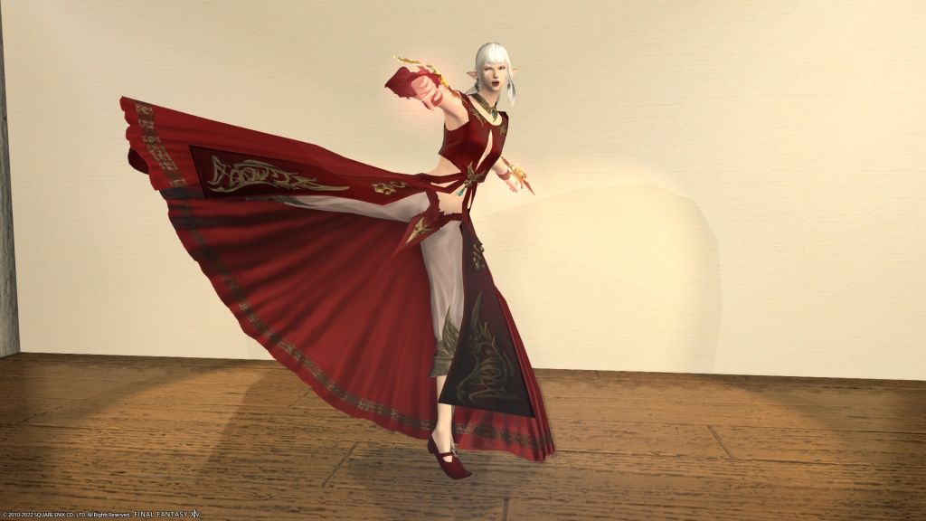 氵一贴莉瑟的衣服和发型意外的还行