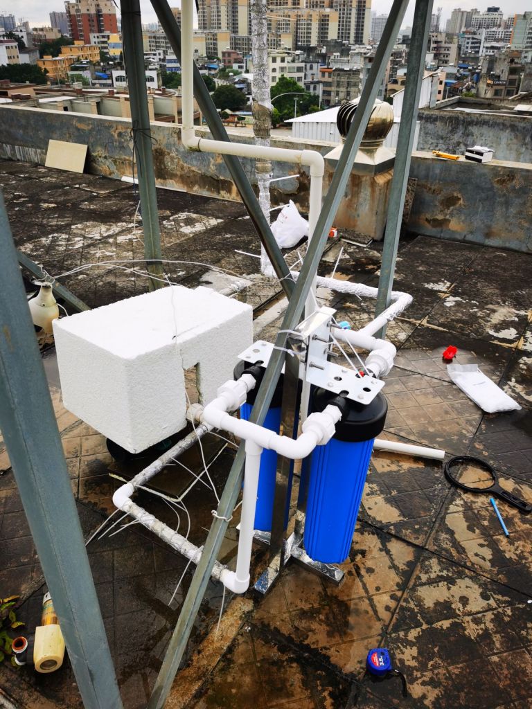 家装日记自己并联装了2个20寸大蓝瓶过滤