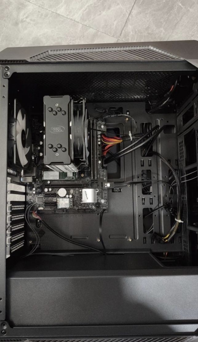 机械师整机拆机10700华擎b4601500300到付机箱内存要的话另加钱