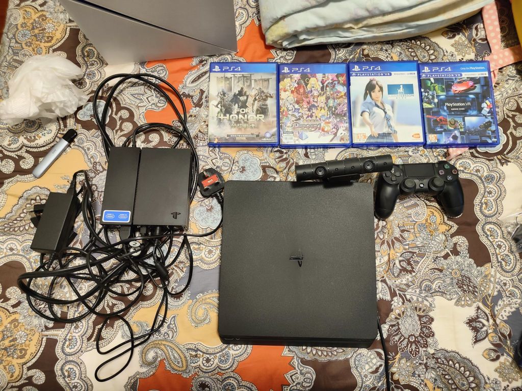 出台港版ps4slim1tb加一代vr套装