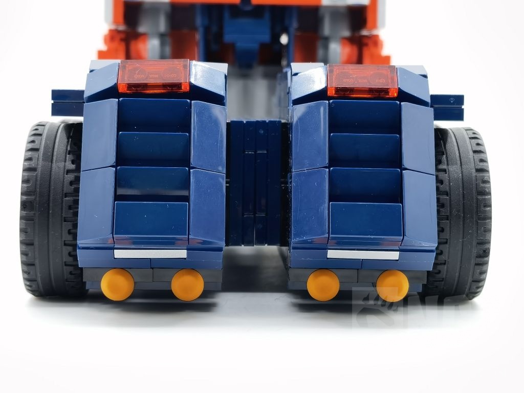 测评报告能拼又能变的大哥乐高擎天柱开箱