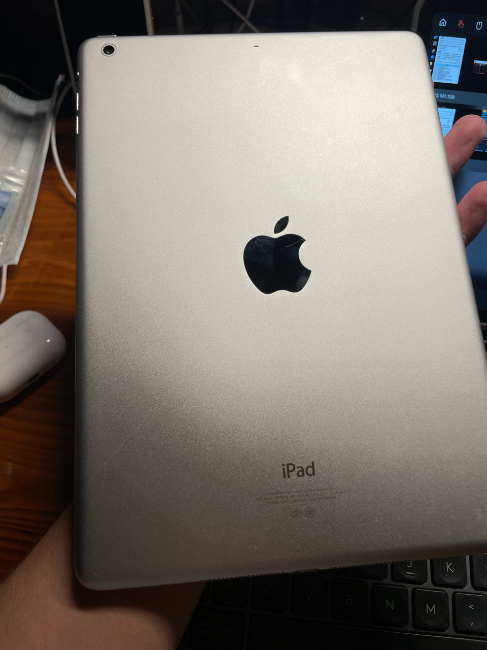 已出ipadair116g国行400包顺丰