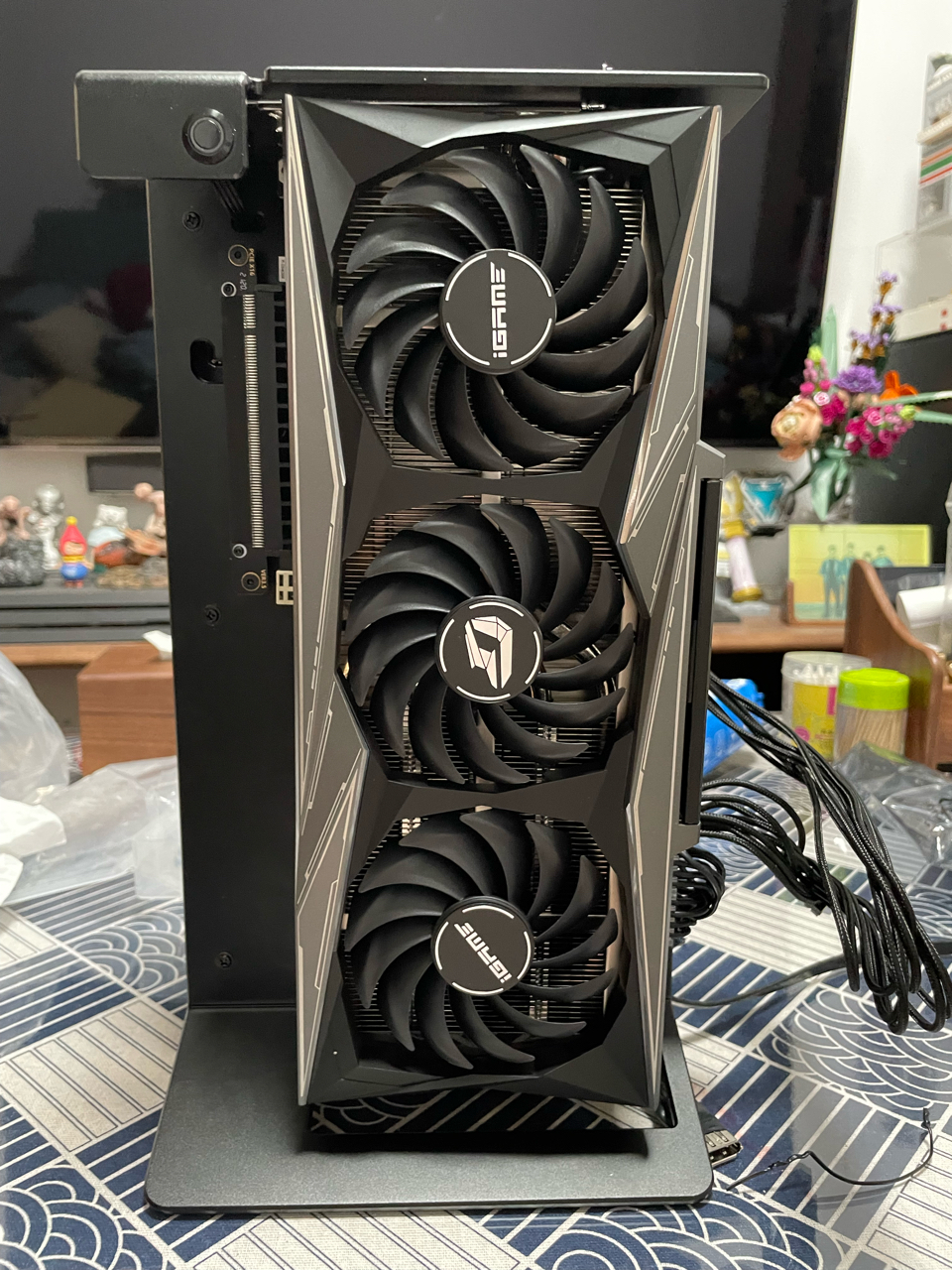 出一张全新未拆的3070火神oc