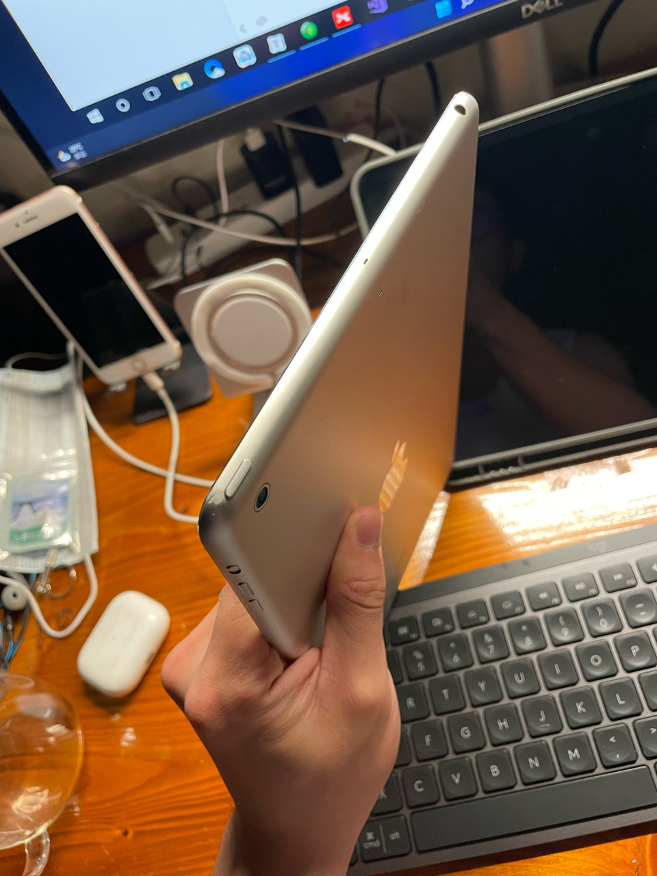 已出ipadair116g国行400包顺丰