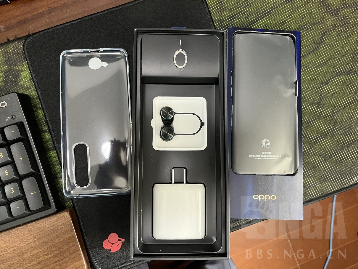 手机oppofindx2pro1580元暂出