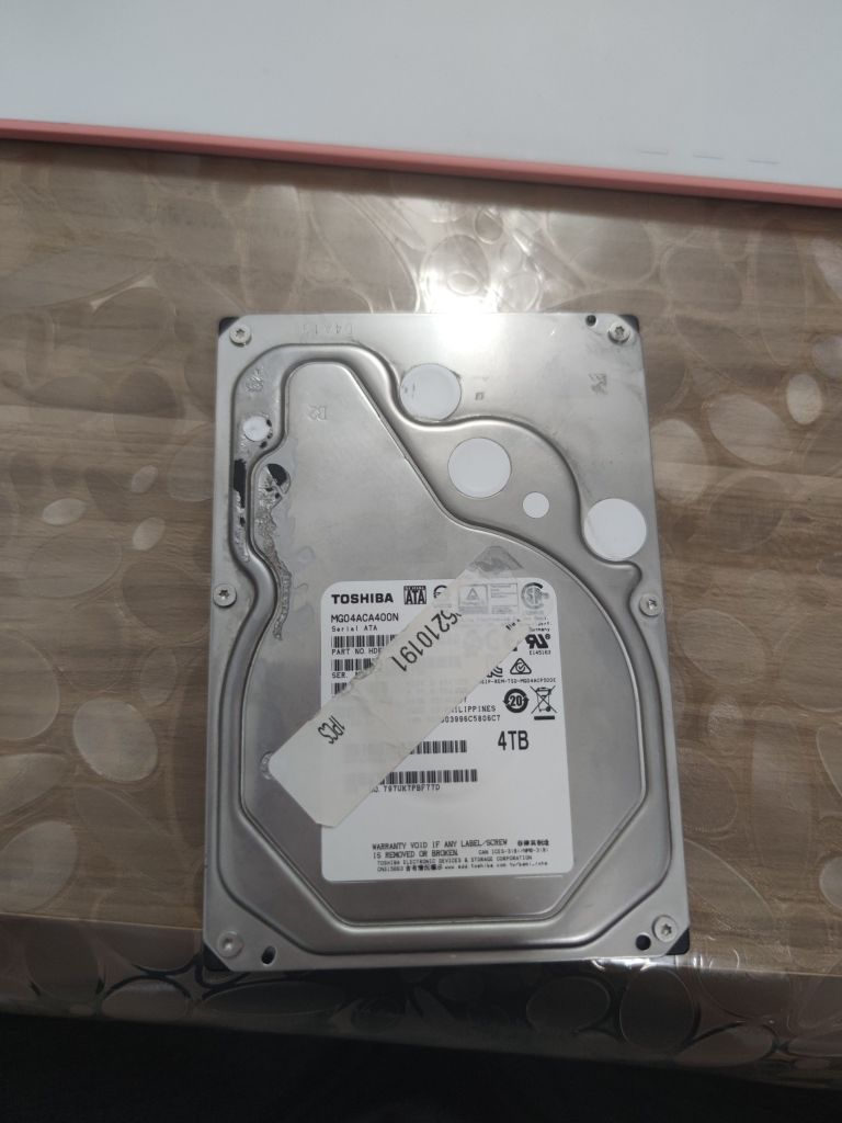 日立机械硬盘4t