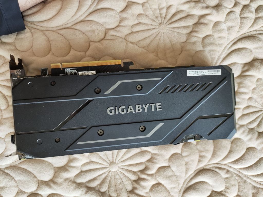 自用技嘉1660s三风扇