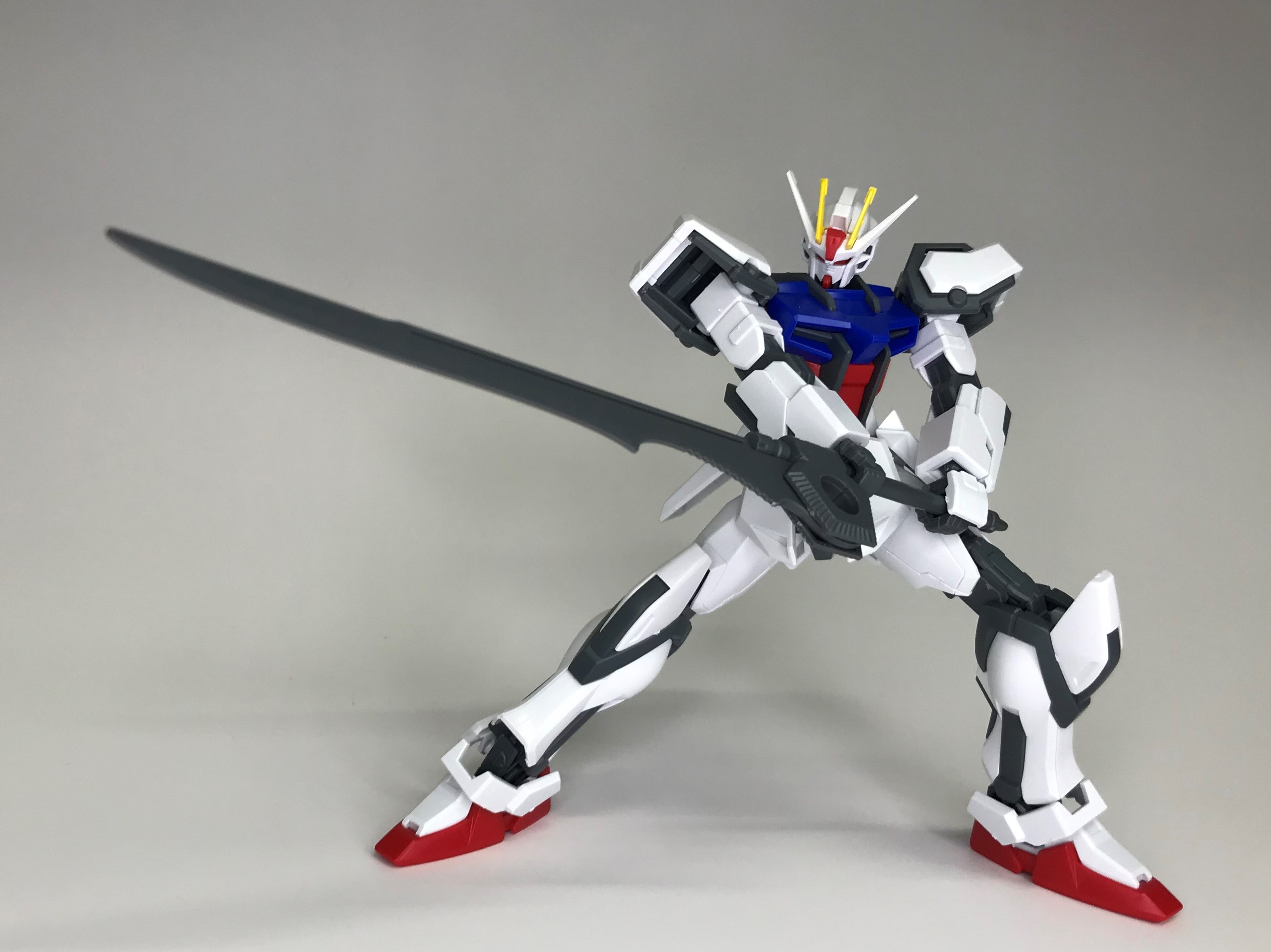 新闻资讯eg1144强袭高达未启动模式强袭高达巨剑装备官博介绍