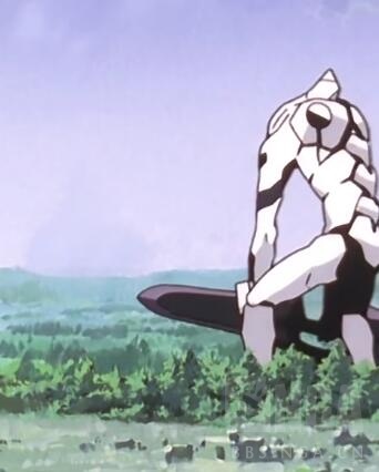 [吐槽] 越看越觉得奇怪龙是玩的量产机的梗,你看这大剑就很吻合