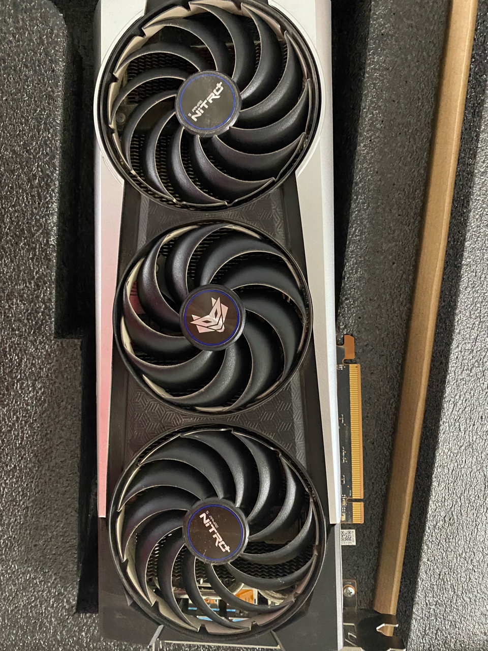 出自用蓝宝石超白金rx6700xt