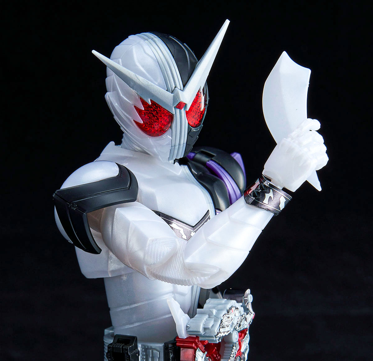 [新闻资讯] figure-rise standard 假面骑士双骑 獠牙王牌 官博介绍