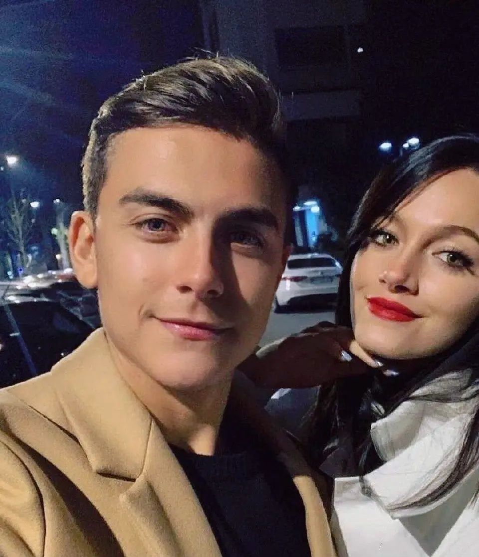 抛开实力不谈迪巴拉的庆祝动作是真的帅