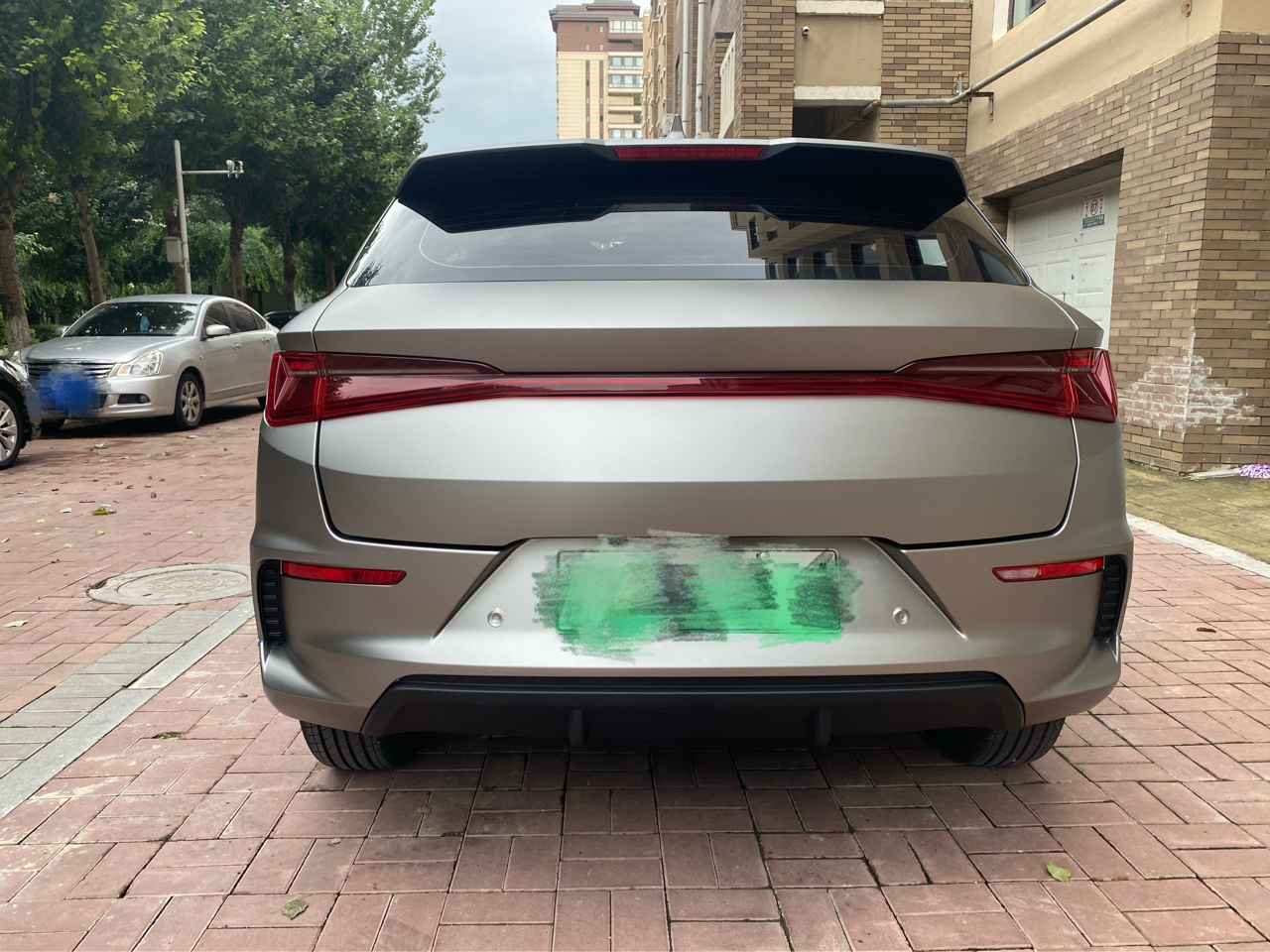 车版专栏改装作业比亚迪e2改电镀太空灰