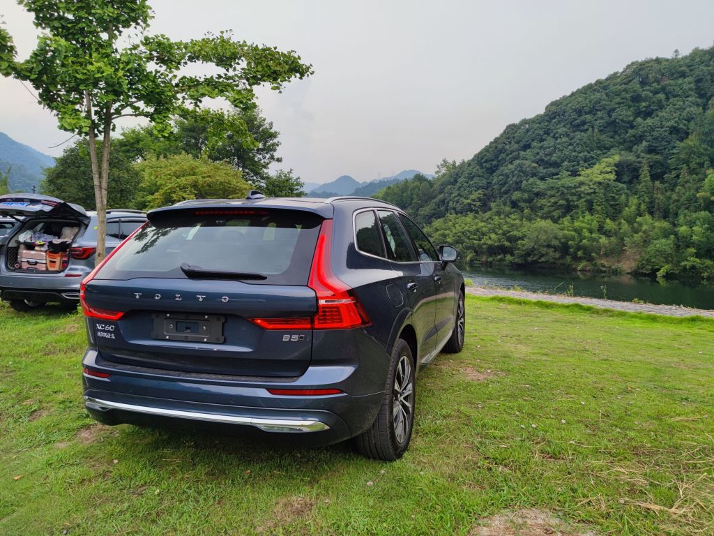 2023款沃尔沃xc60智远牛仔蓝上海提车作业