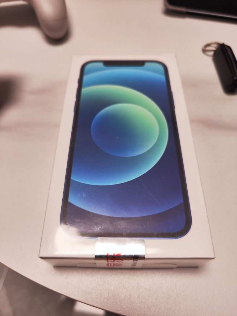 苏州出个全新未拆封iphone12 蓝色 128g