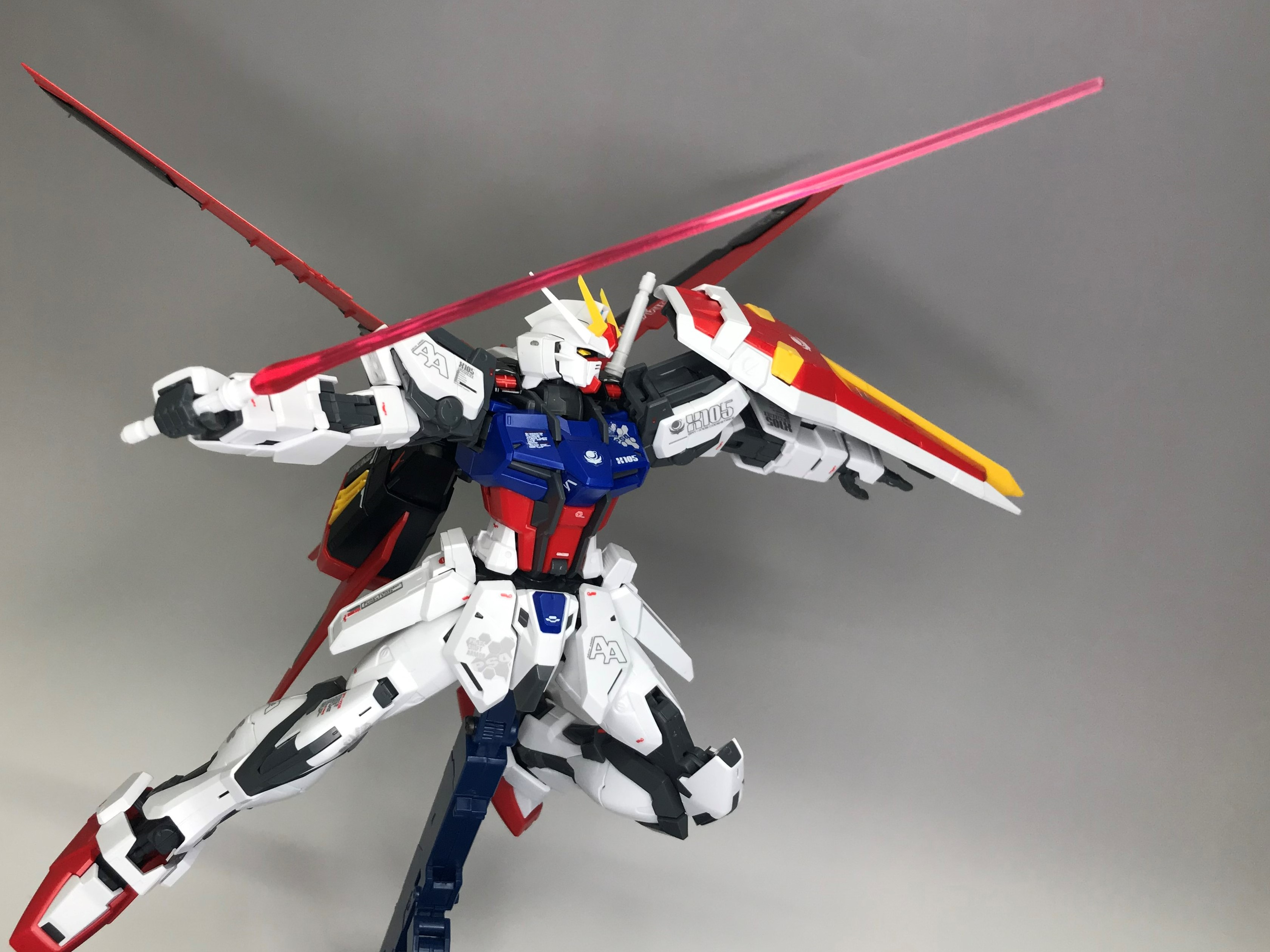 [新闻资讯] mg 1/100 高达基地限定 完美强袭高达 斩舰刀装备型 官博