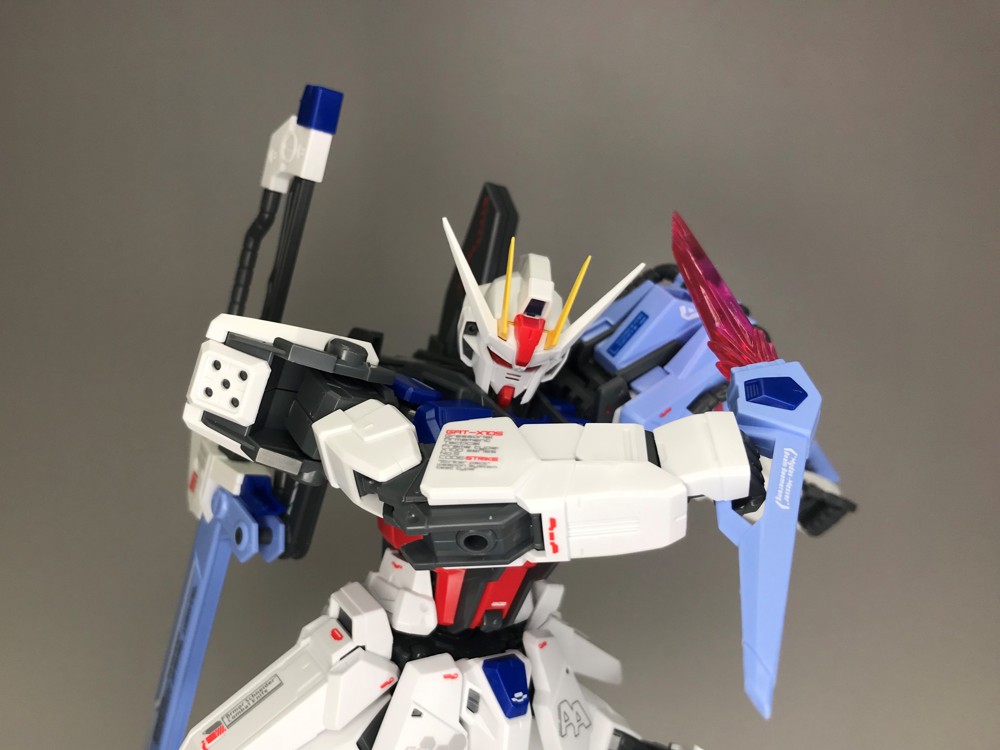 [新闻资讯] mg 1/100 高达基地限定 完美强袭高达 斩舰刀装备型 官博