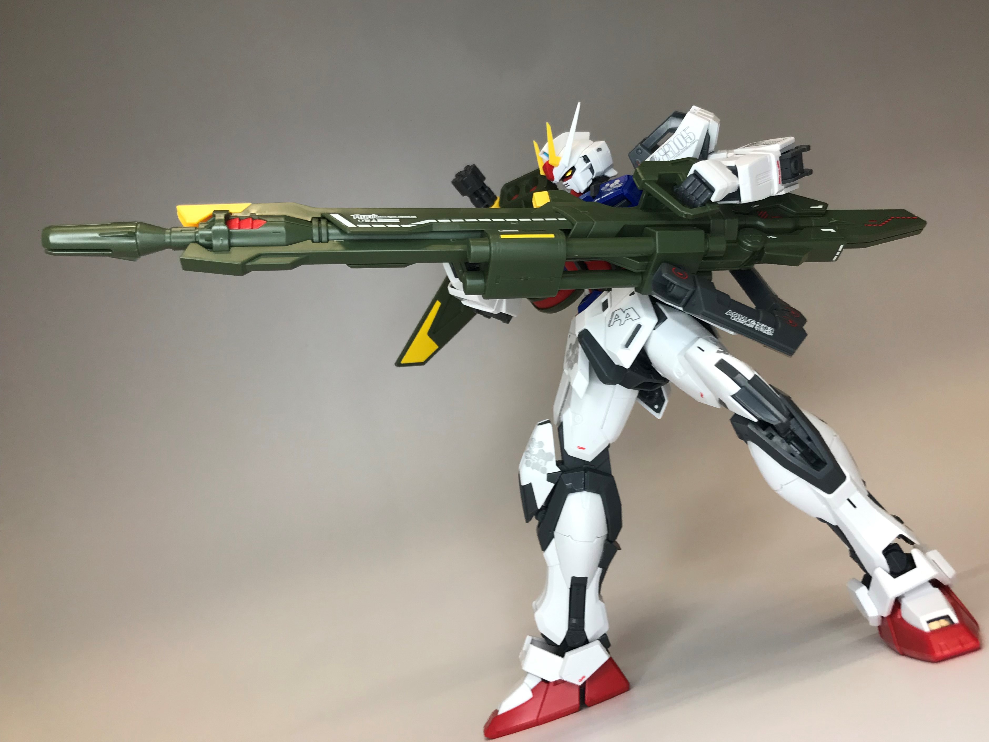 [新闻资讯] mg 1/100 高达基地限定 完美强袭高达 斩舰刀装备型 官博