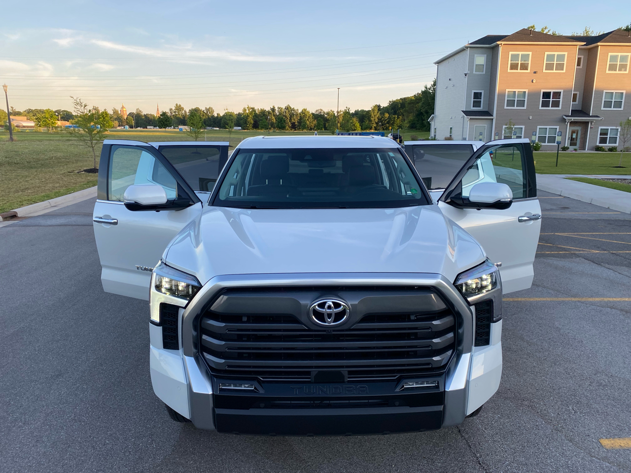 2022toyotatundra提车