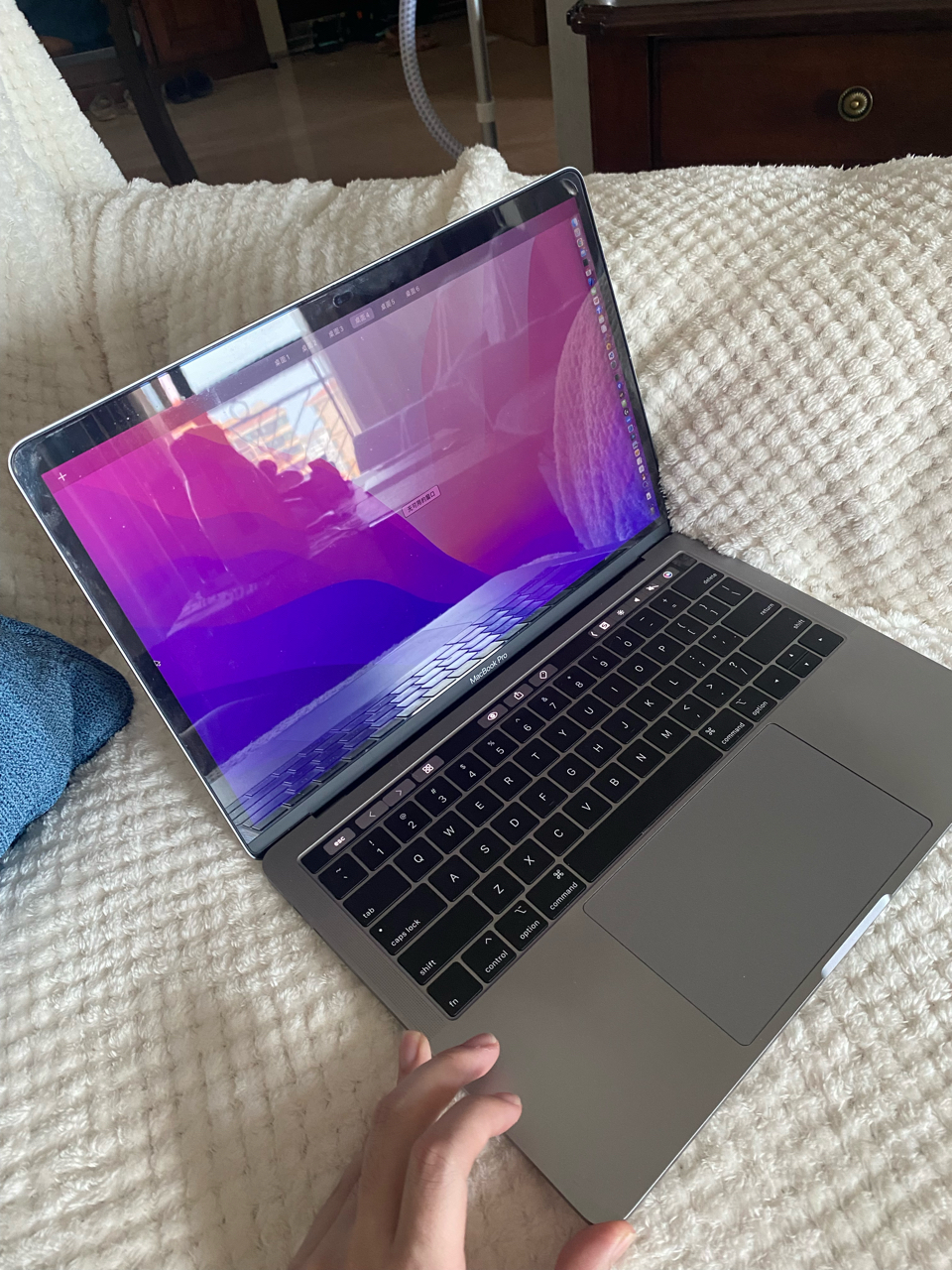 出macbookpro201813寸16512明盘5200