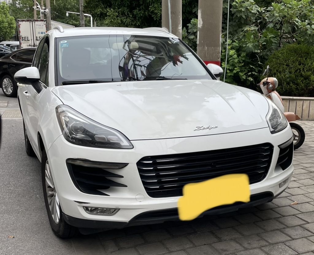 [偶遇众泰]保时捷常有,而保时泰不常有