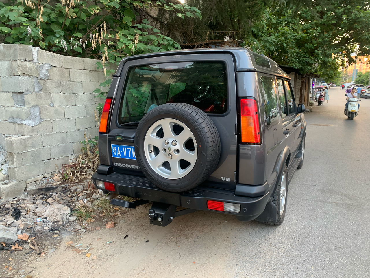 穿越20年的第二代路虎发现车况极好