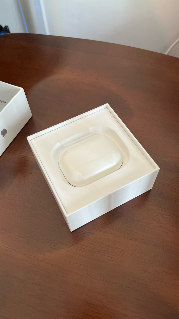 苹果airpods pro包装盒图片