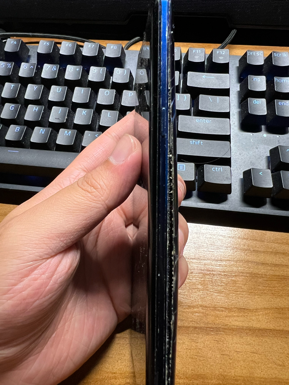 三星这个电池鼓包原来是祖传的