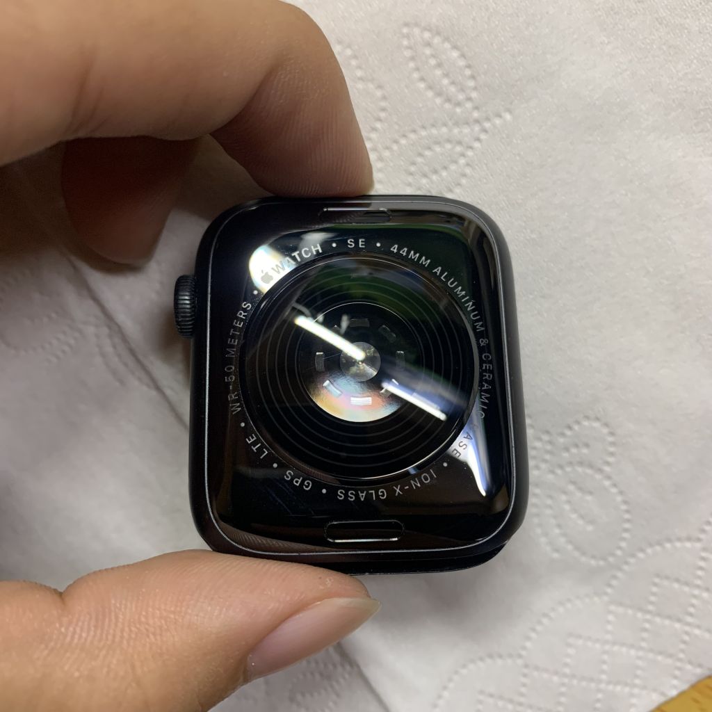 出2021年applewatchse44蜂窝
