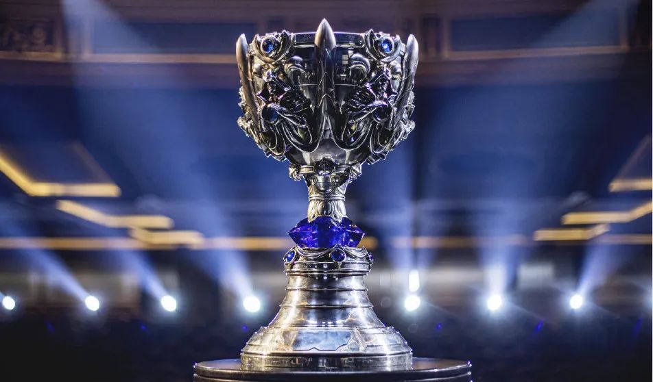 国际赛事黑泥氵即使发布几个月还是想吐槽这个新召唤师杯