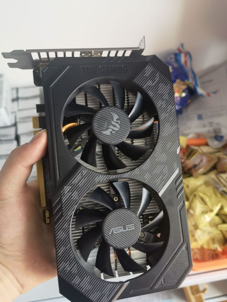 换卡了,出一块今年买的华硕1660ti tuf