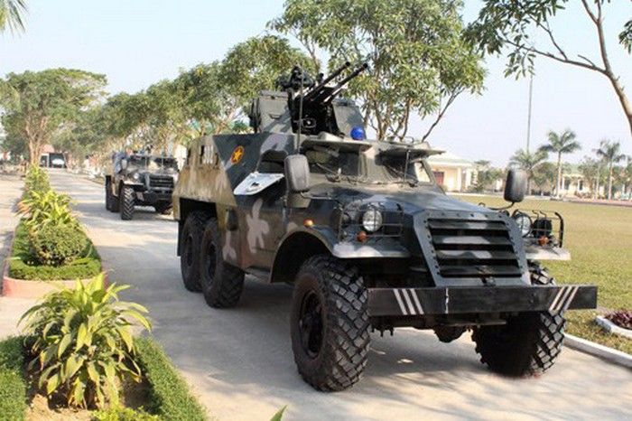 军车:越南改装的btr-152