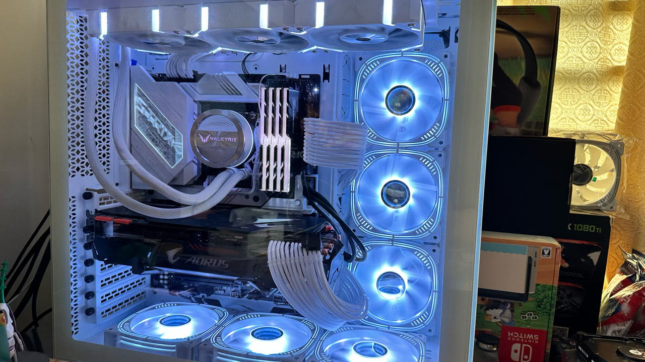 试出两条17年的芝奇幻光戟ddr43200c14三星bdie内存条