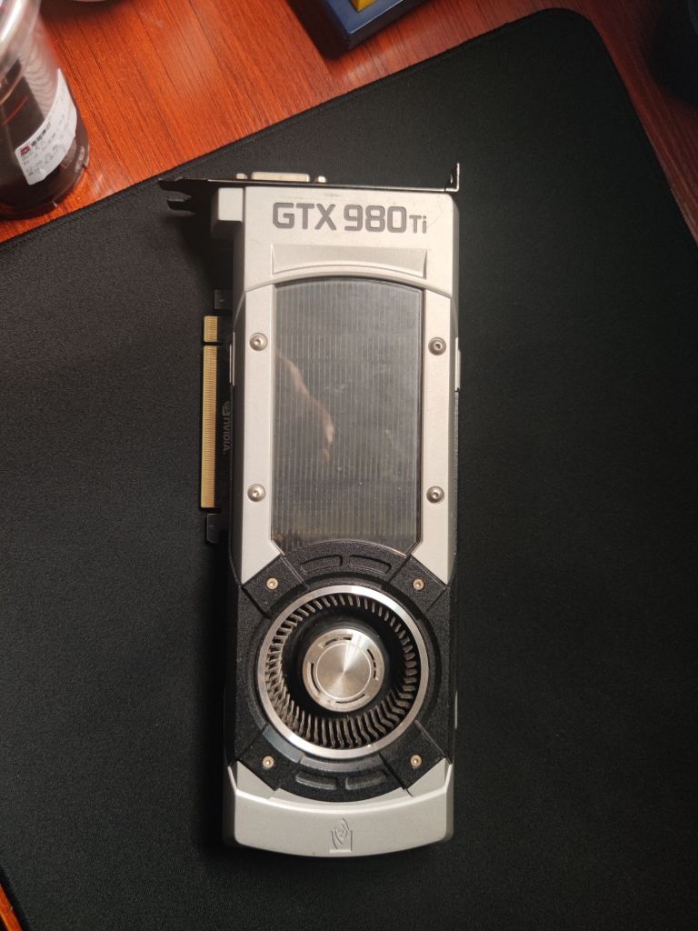550到付出980ti公版显卡泰坦皮