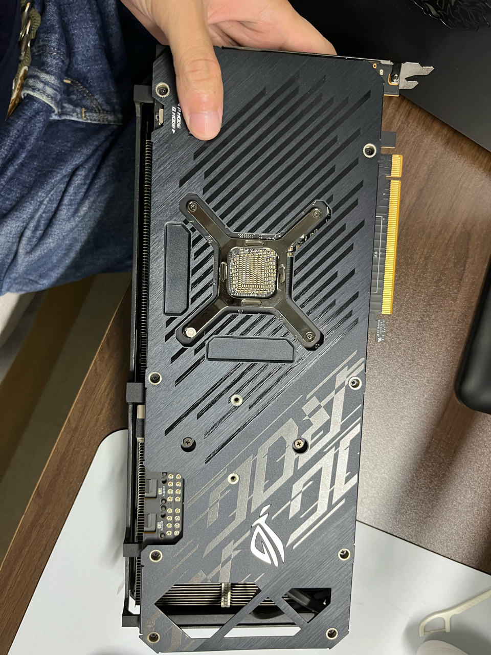 出个6700xt猛禽去年京东9月的卡