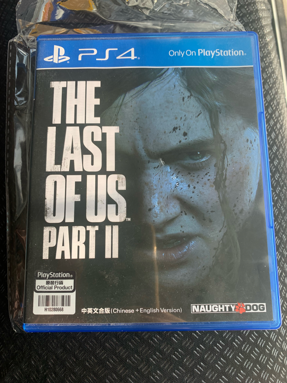 出售ps4美末2代港版中文