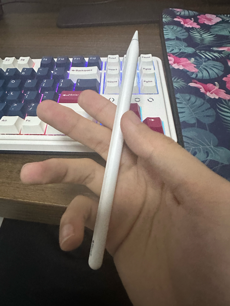 applepencil二代520元