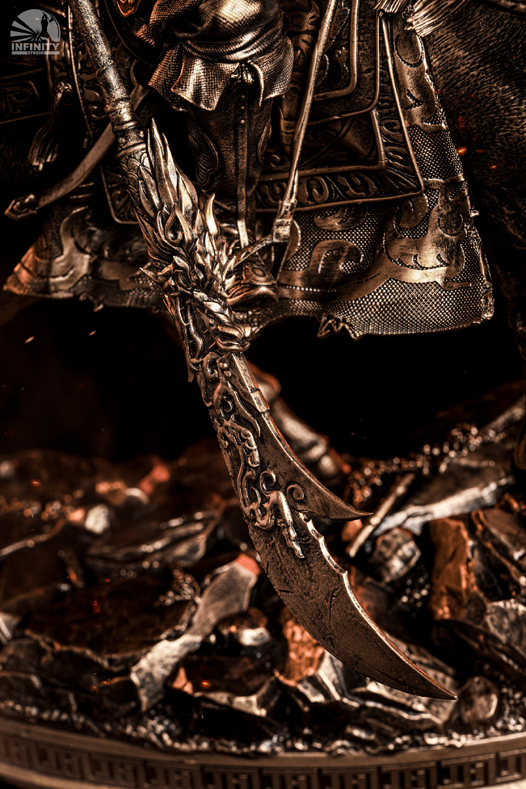 [新闻资讯] 开天工作室x三国演义 提刀武圣·关云长 1/7全身像