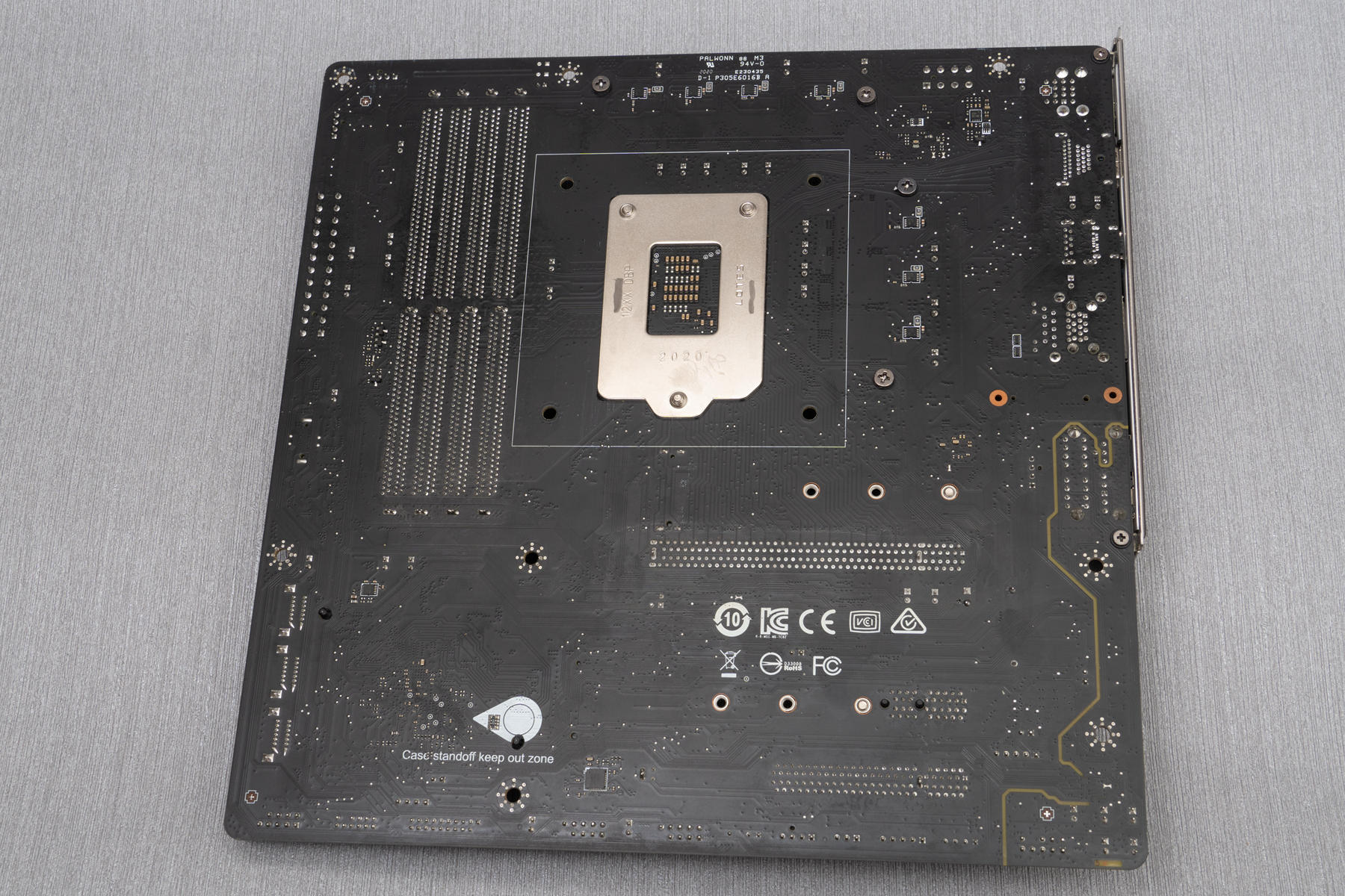 [电脑硬件] 整理卖物 10代板u b460m,3060ti显卡,内存,机械硬盘,固态