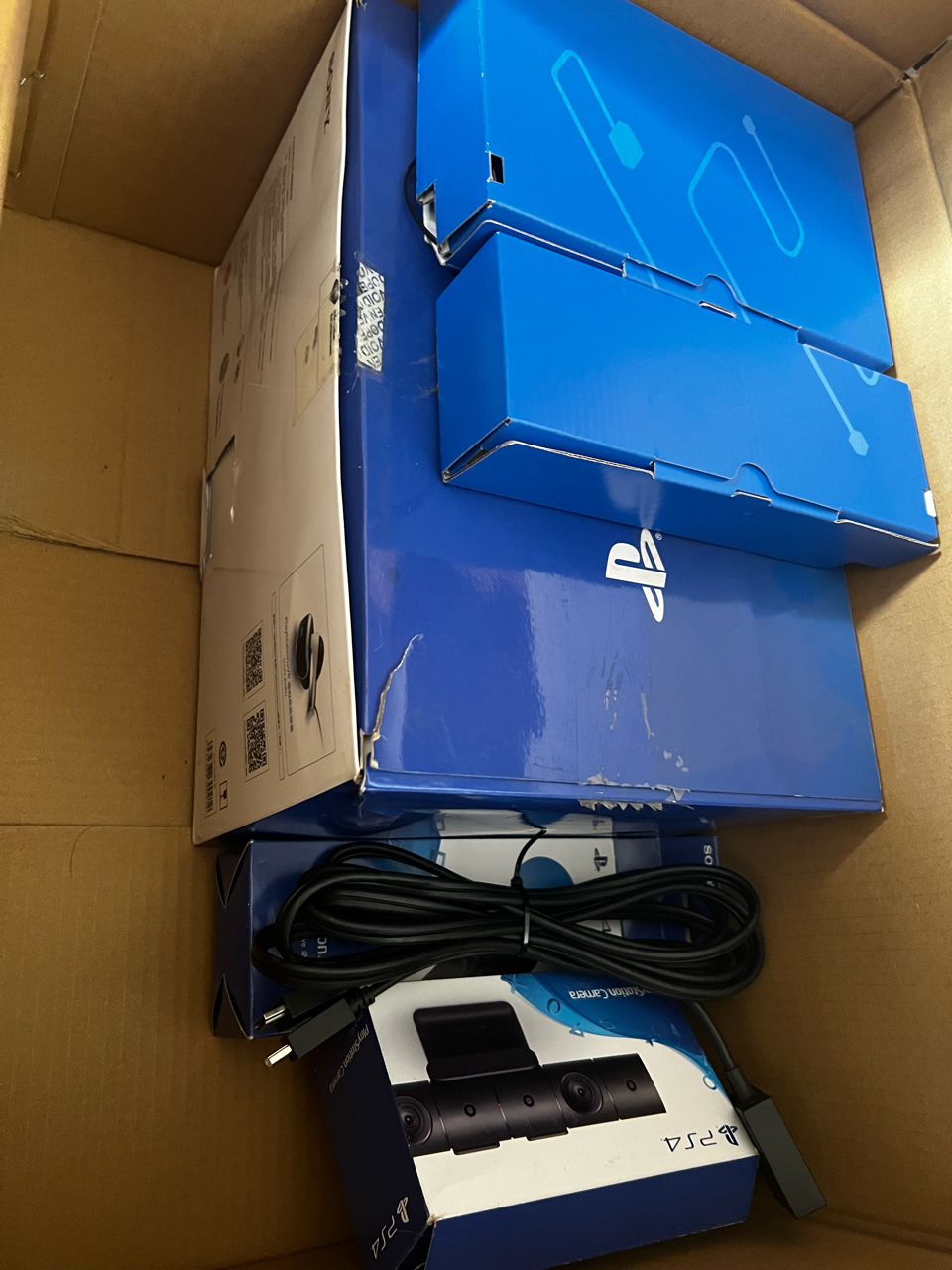 杭州地区打包出港版ps4pro和psvr1代国行