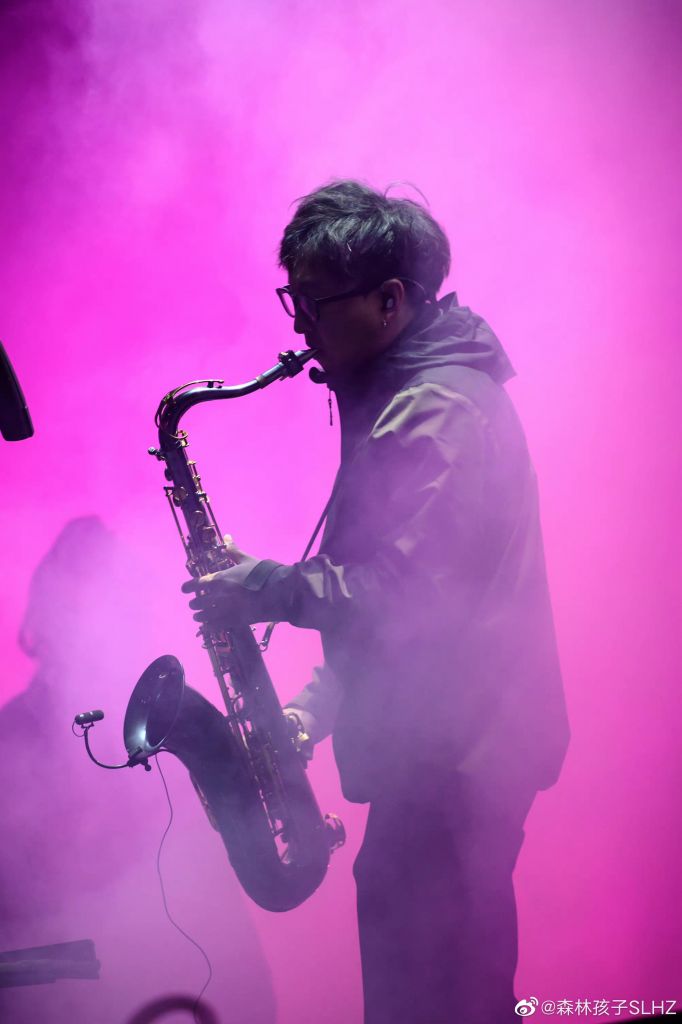 梁博安阳航空音乐节现场很牛