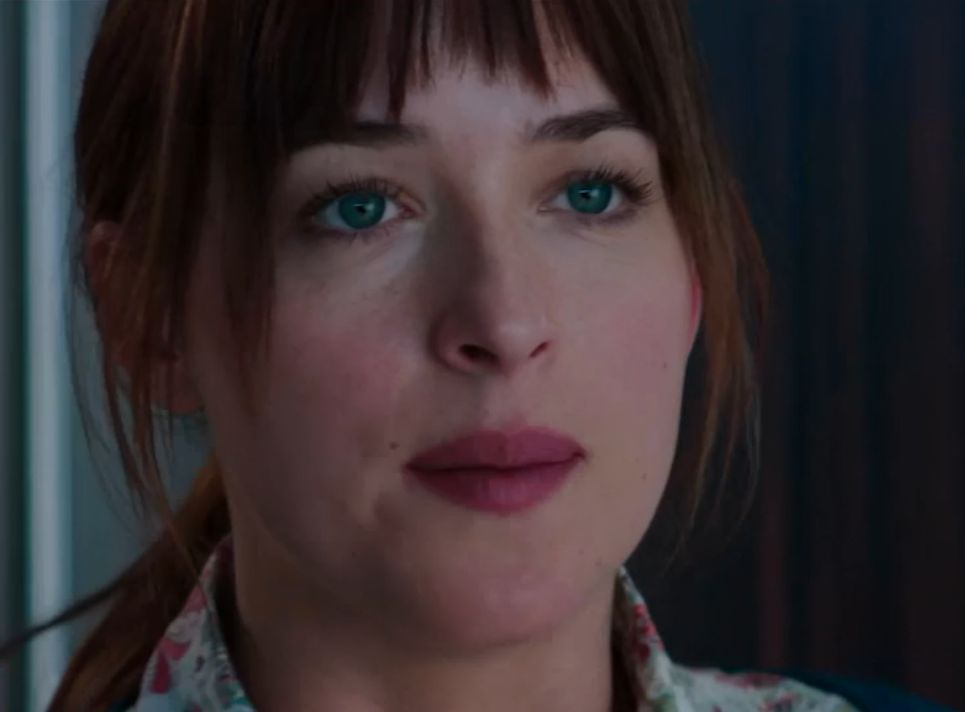 现在回过头再看当年很火的五十度飞感觉到女主是不是长的过于普通了