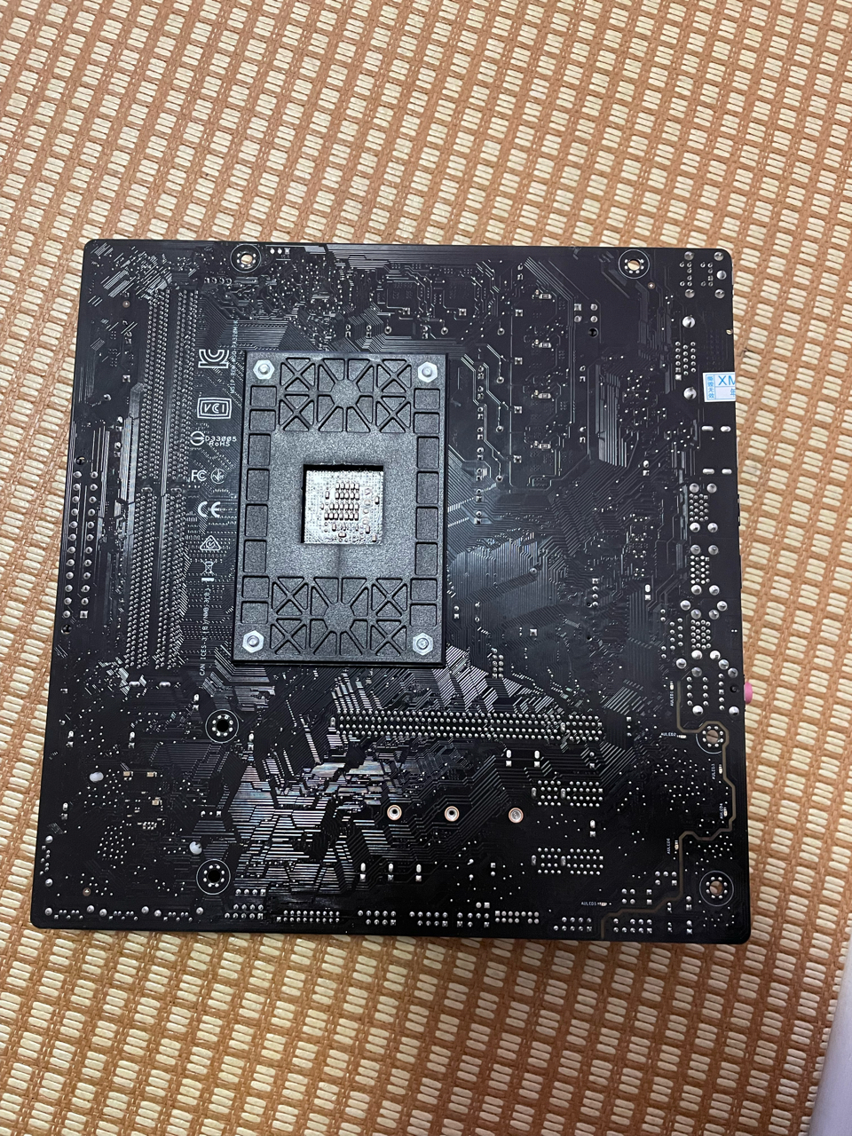 已出,这老主板有人要吗,有人要就上鱼,华硕a320m-k,省流155包邮