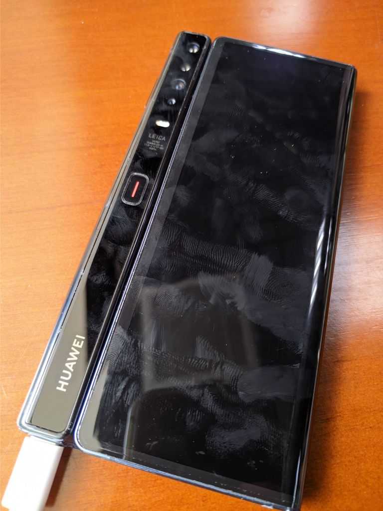 自用华为折叠屏matex 8 512麒麟990