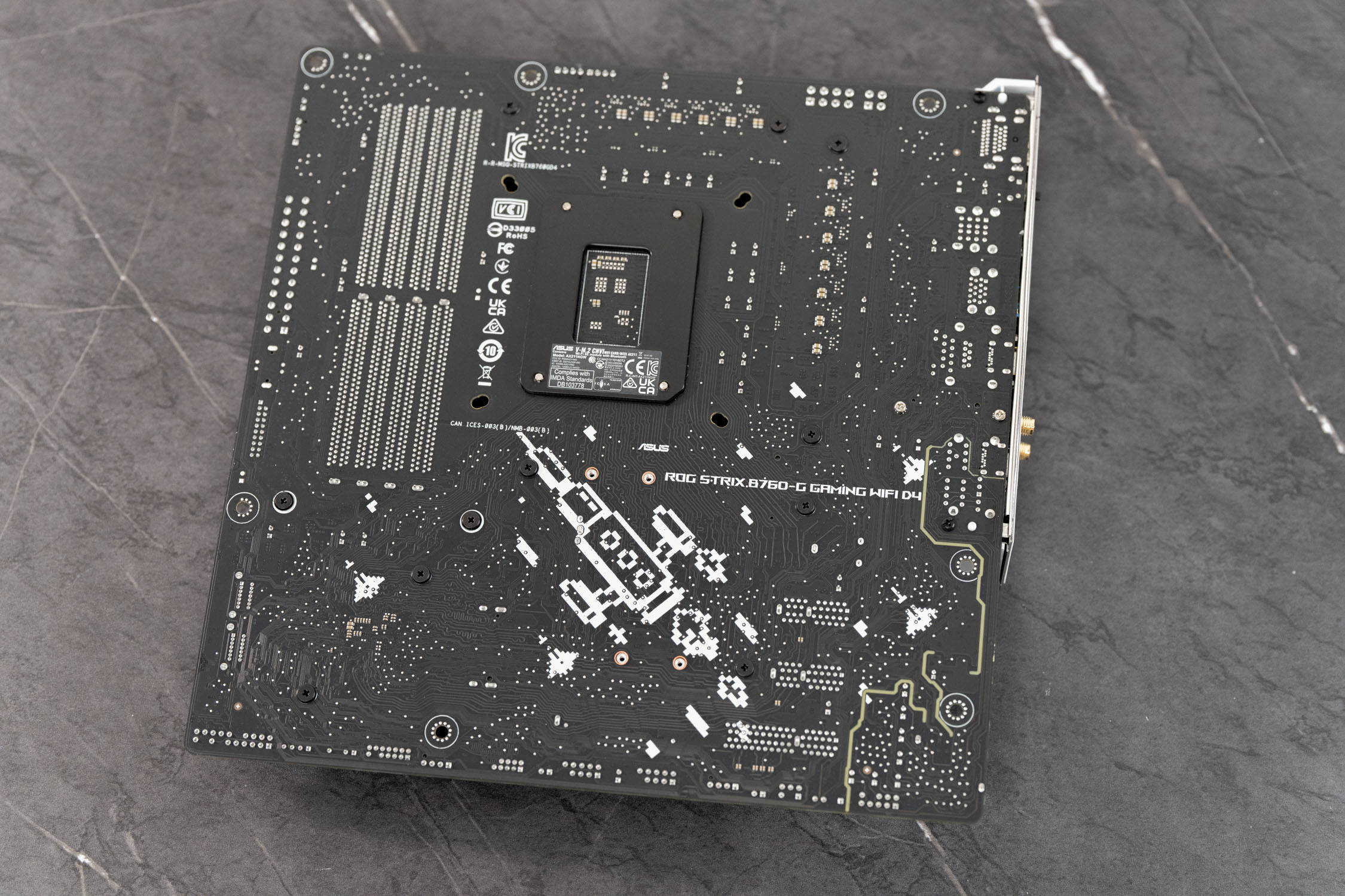 华硕 玩家国度 rog strix b760-g gaming wifi d4 小吹雪matx主板开箱