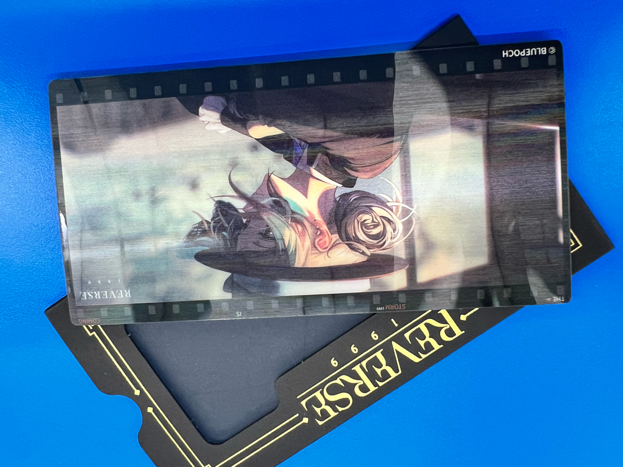 闲谈交流周边展示贴纸明信片光栅卡和没拆的音乐盒