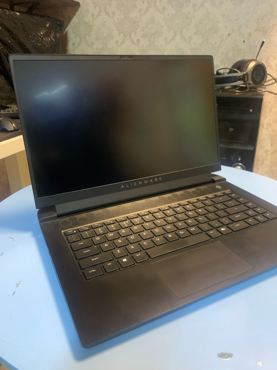 出售外星人m15r6笔记本