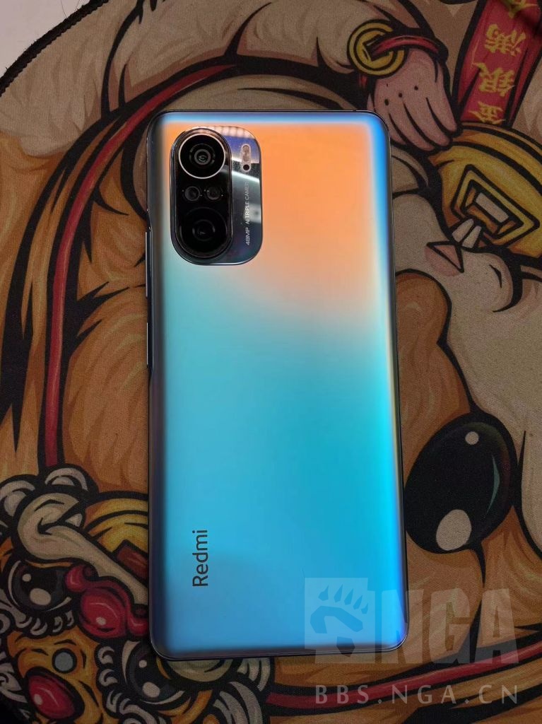 手机平板1000出个红米k4012256g幻境色蓝色箱说全送全新钢化膜和手机