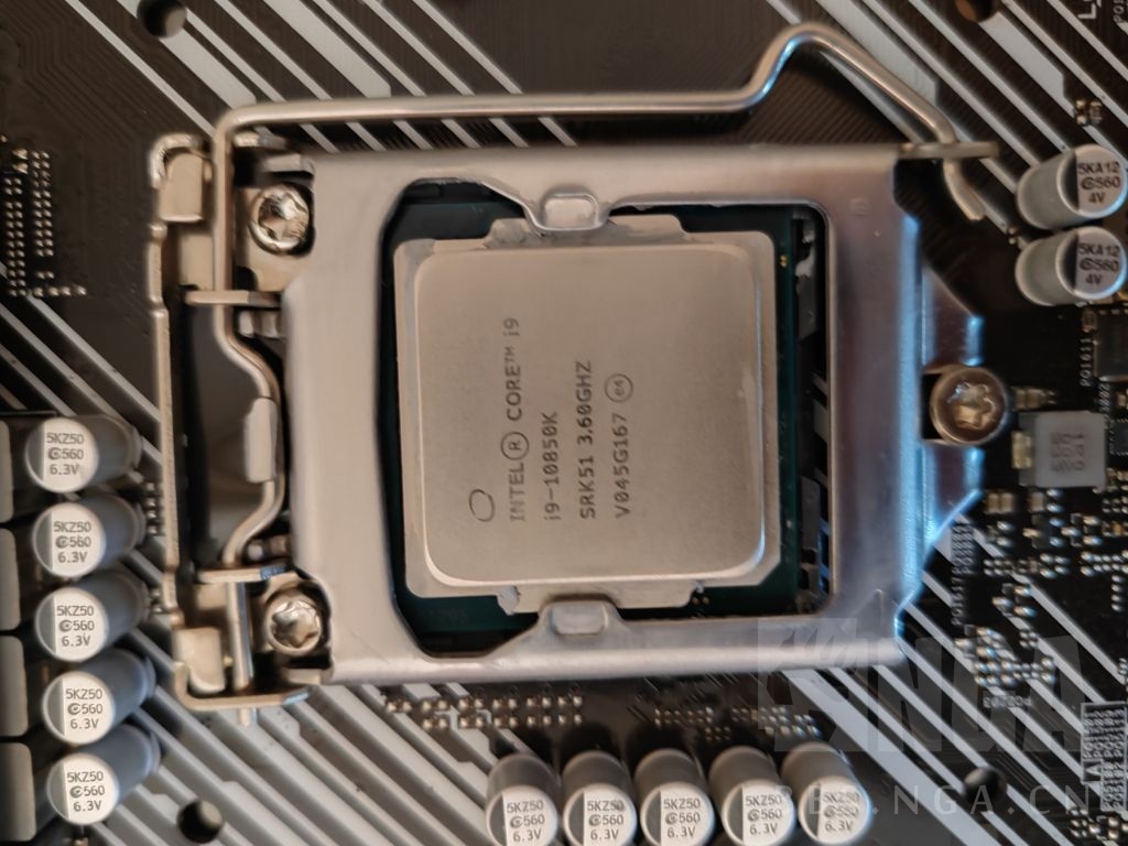 自用10850k在保z490p大师版板u打包2100元